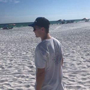 Meet your Posher, Nick